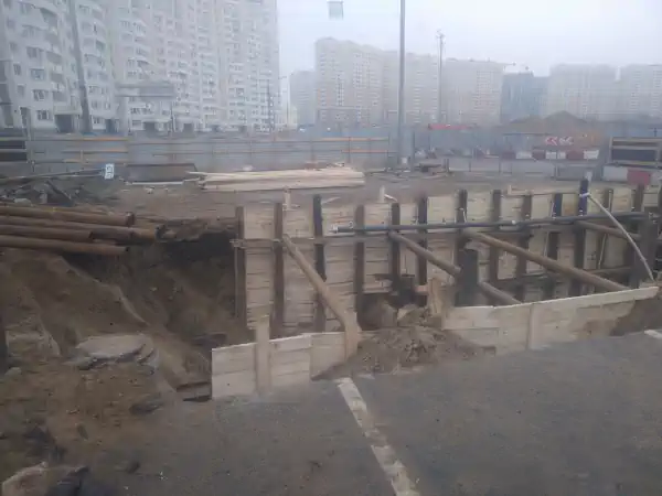 Прогрев бетона при строительстве пешеходного перехода в Некрасовке